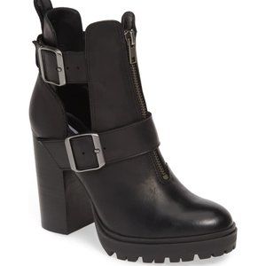 Steve Madden Lavish Buckle Bootie *NEW*